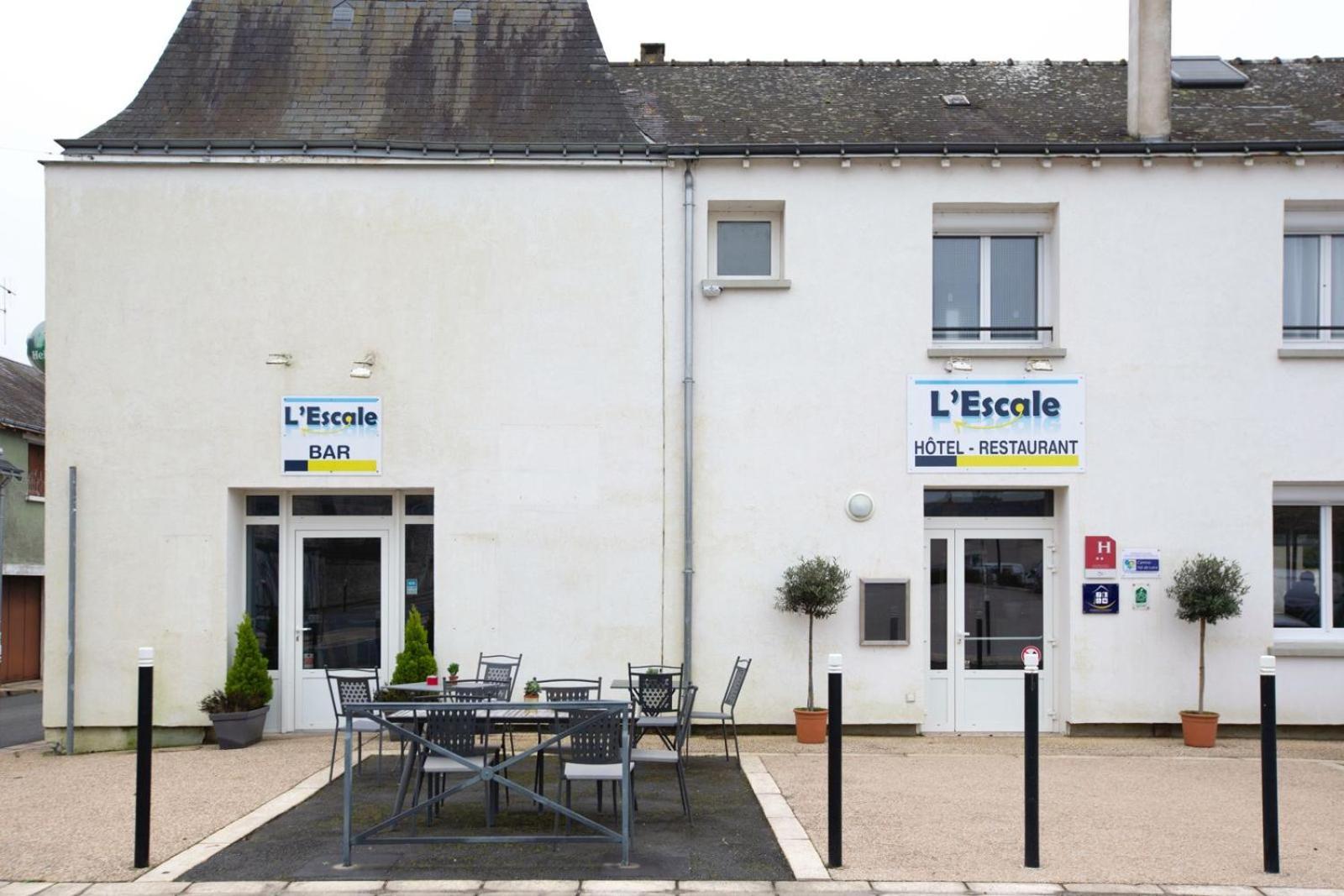 L Escale Hotel Ports Exterior photo